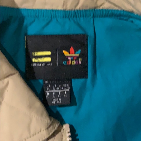 Pharrell Adidas Hike Gilet - Picture 5 of 5